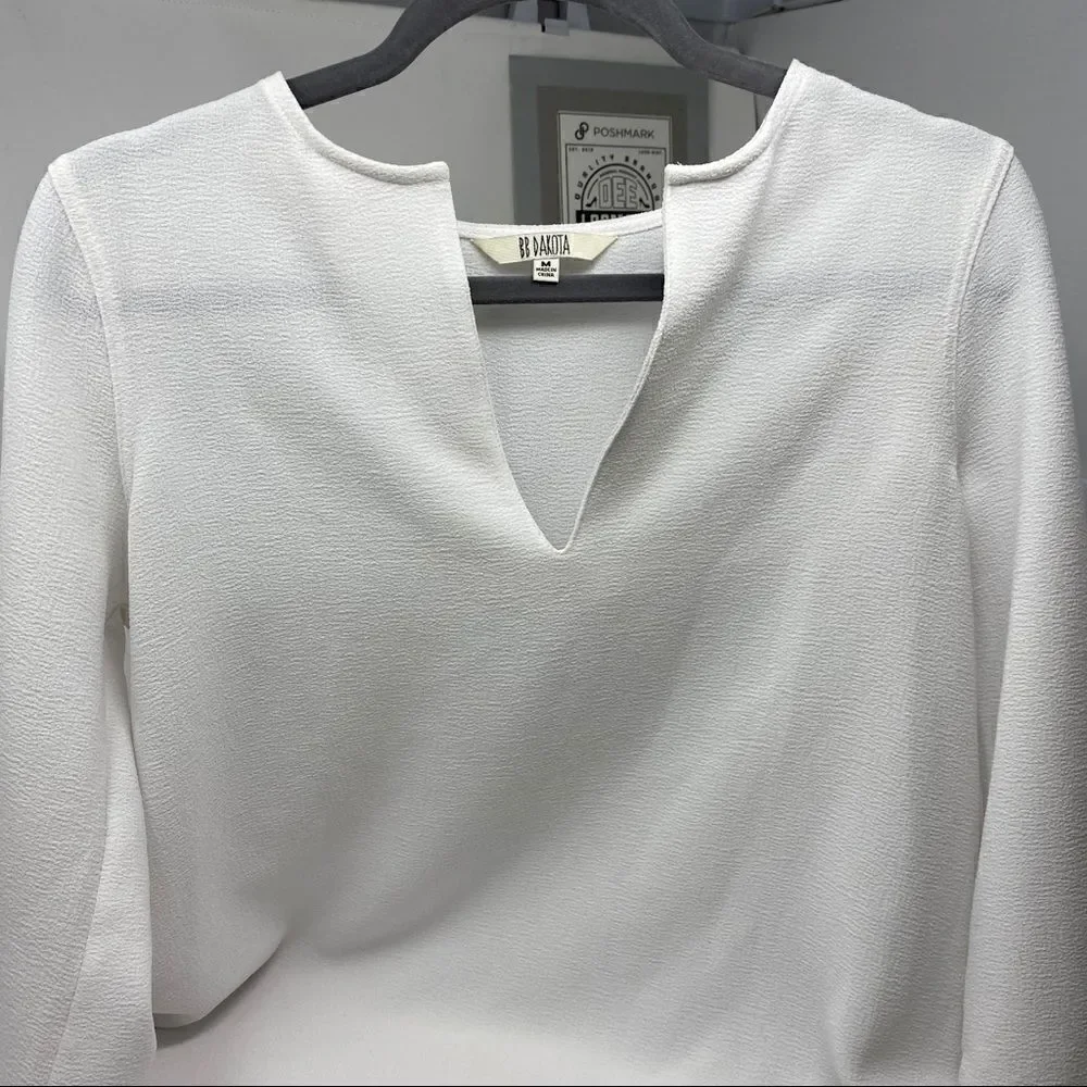 BB Dakota Bell Sleeve White Tunic